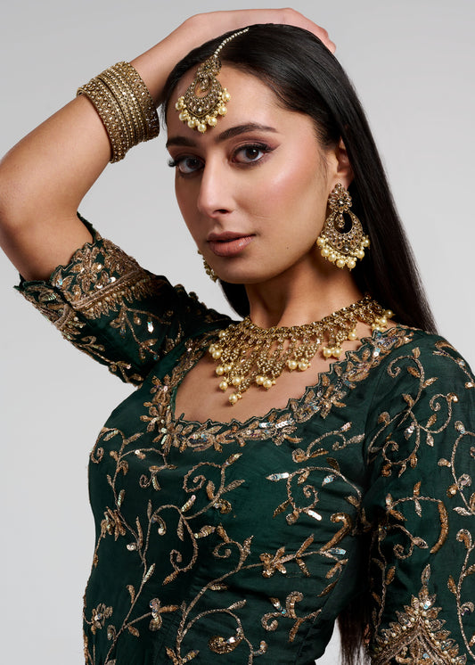 Sarveen Necklace Set with Teeka