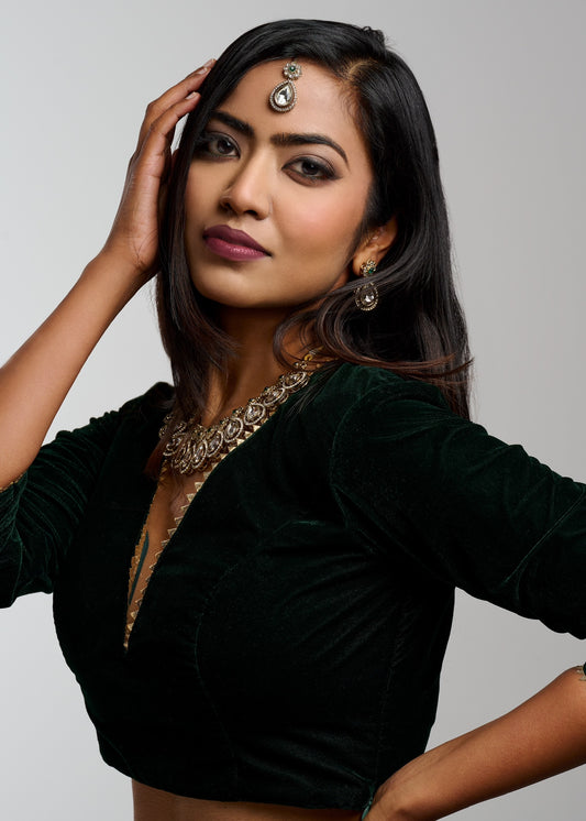 Mira Necklace Set with Teeka